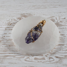 Load image into Gallery viewer, Wire Wrapped Semi Precious Stones